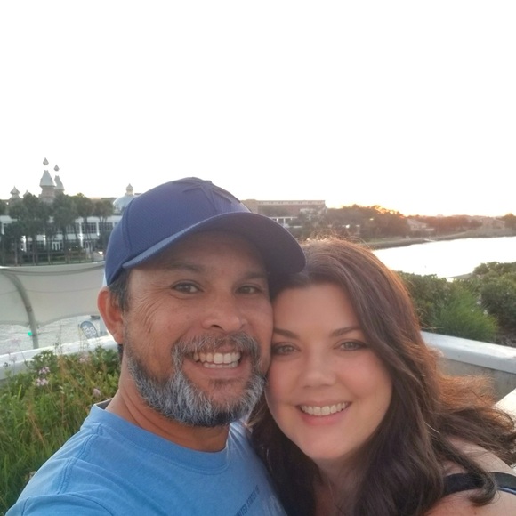 Meet your Posher, Raymond - Picture 1 of 1